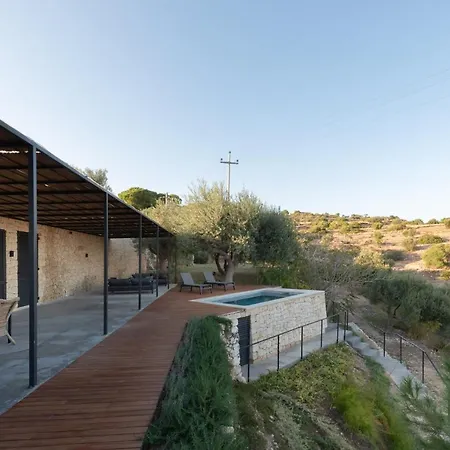 Villa Vogue Retreat - Isulatravel *