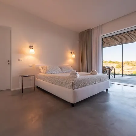 Vila Vogue Retreat - Isulatravel