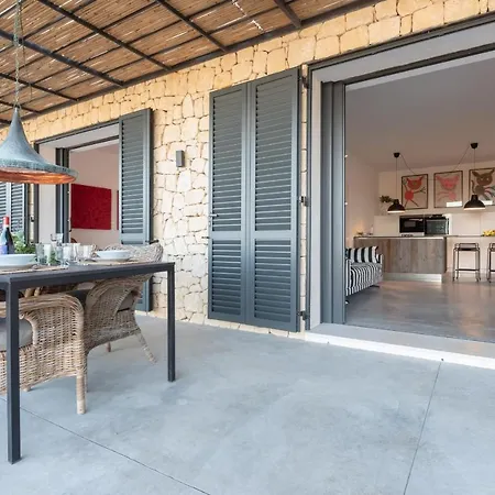 Vogue Retreat - Isulatravel * Avola