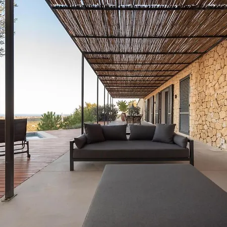 Vila Vogue Retreat - Isulatravel *